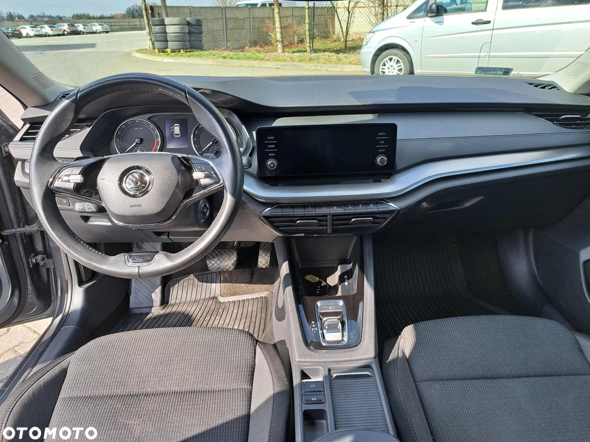 Skoda Octavia 2.0 TDI Ambition DSG - 4