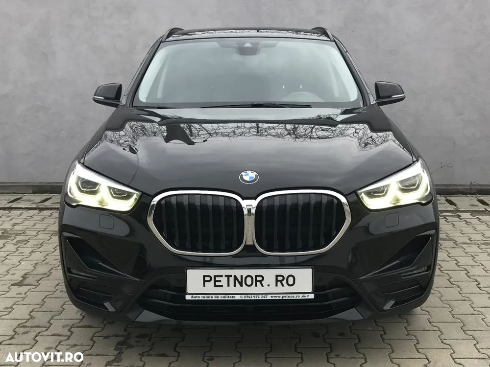 BMW X1 xDrive18d Aut. Sport Line - 12