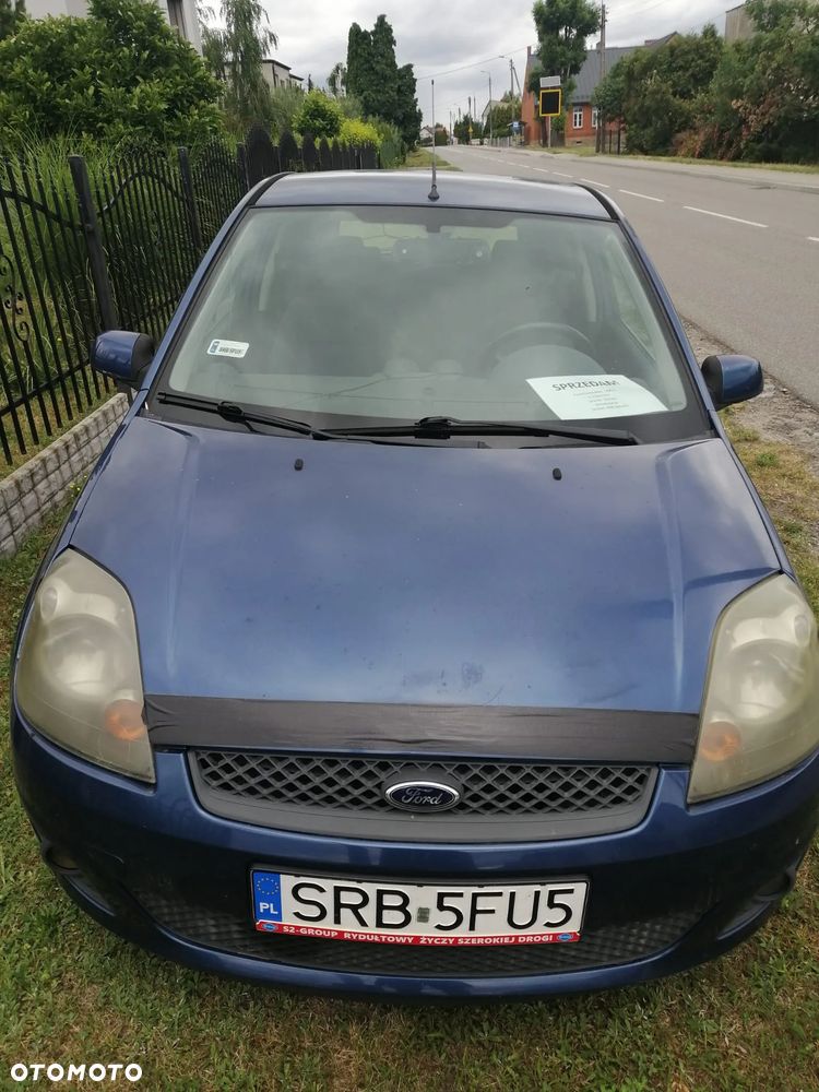 Ford Fiesta - 2