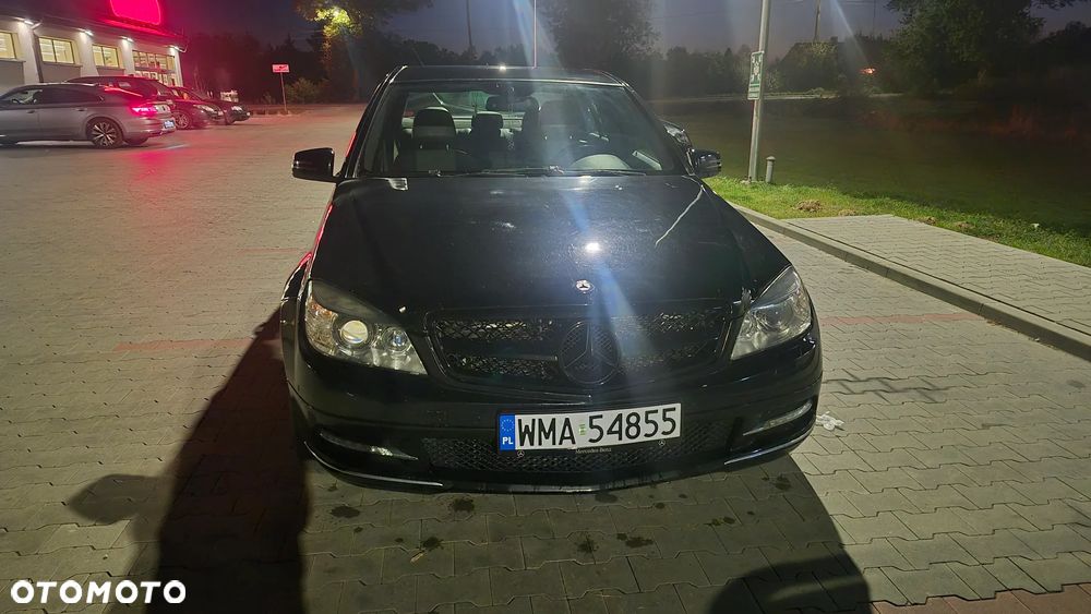 Mercedes-Benz C-Class 2010 photo 5