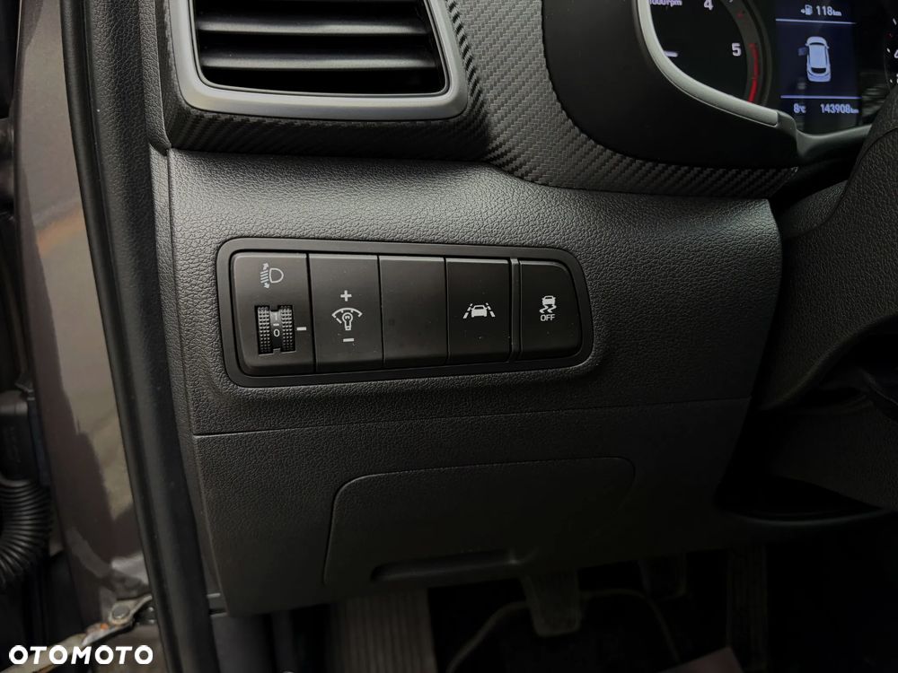 Hyundai Tucson 1.6 CRDi Style 2WD - 32