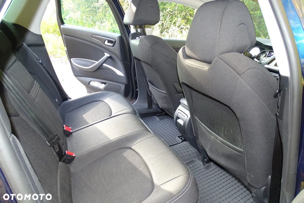 Citroën C5 HDi 140 FAP CrossTourer - 8