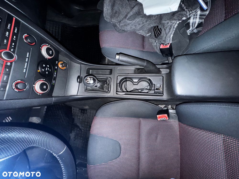 Mazda 3 - 10