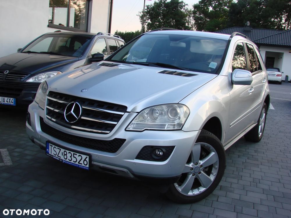Mercedes-Benz ML - 4