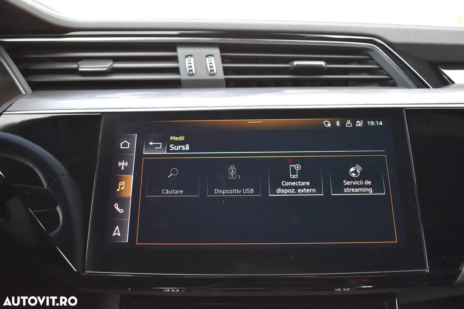 Audi Q8 - 15
