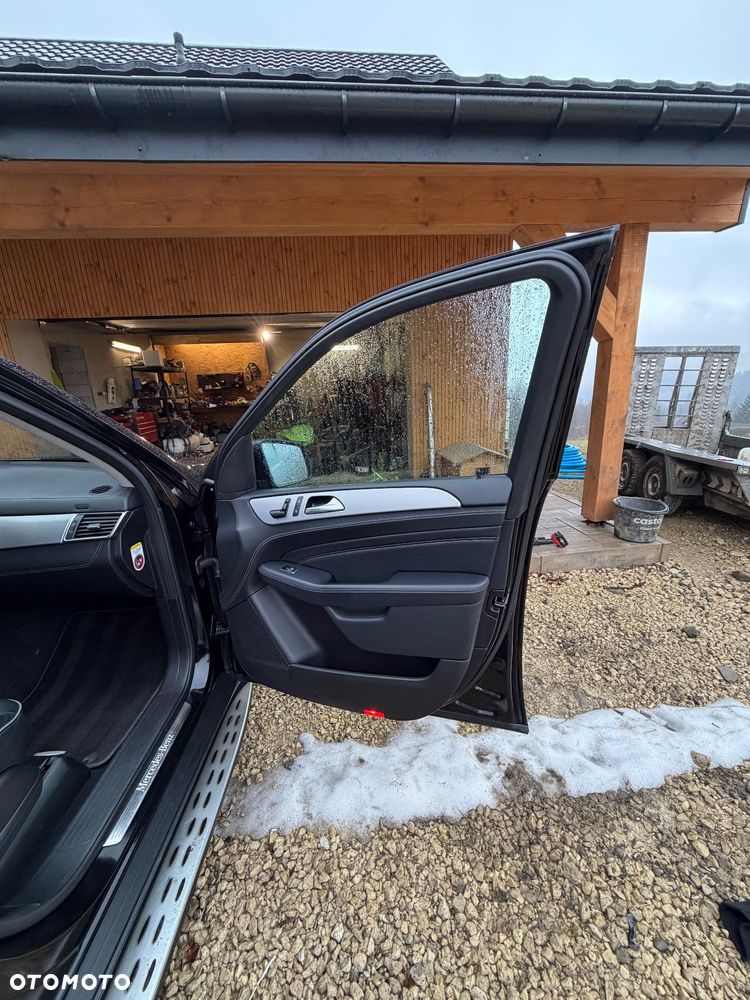 Mercedes-Benz ML 350 BlueTEC 4-Matic - 6