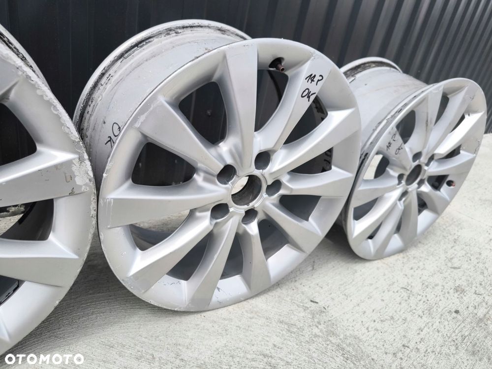 FELGA FELGI VW AUDI A4 A5 A6 ITP 8.0J R17 ET39 4G0601025AG *17P* - 8