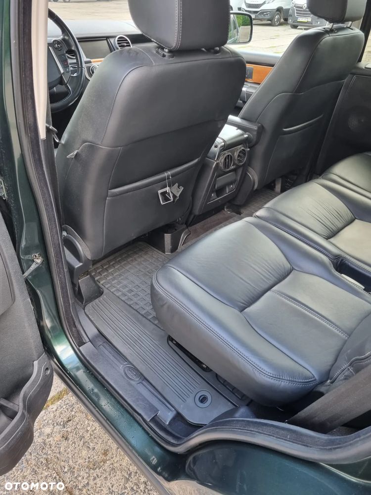 Land Rover Discovery IV 3.0D V6 HSE - 11
