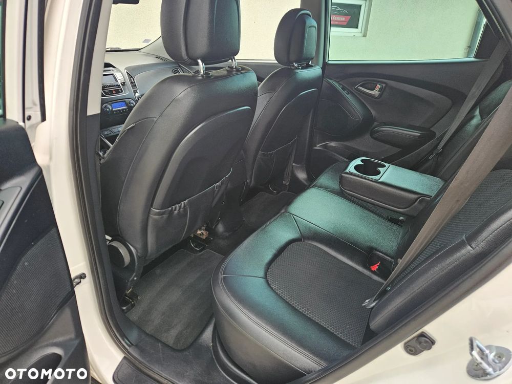 Hyundai ix35 1.6 2WD blue Style - 13