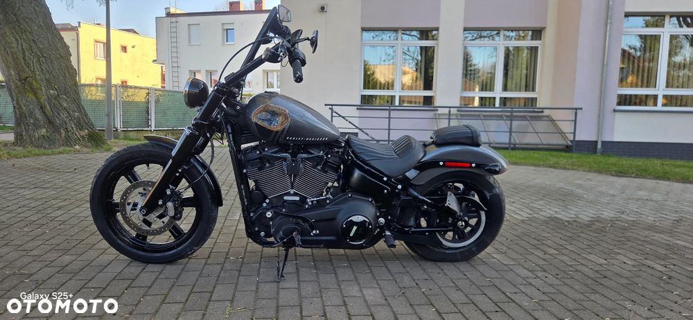 Harley-Davidson Softail Street Bob - 7