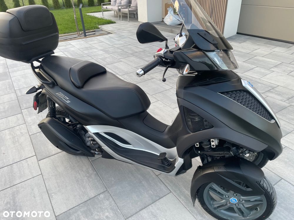 Piaggio MP-3 - 15
