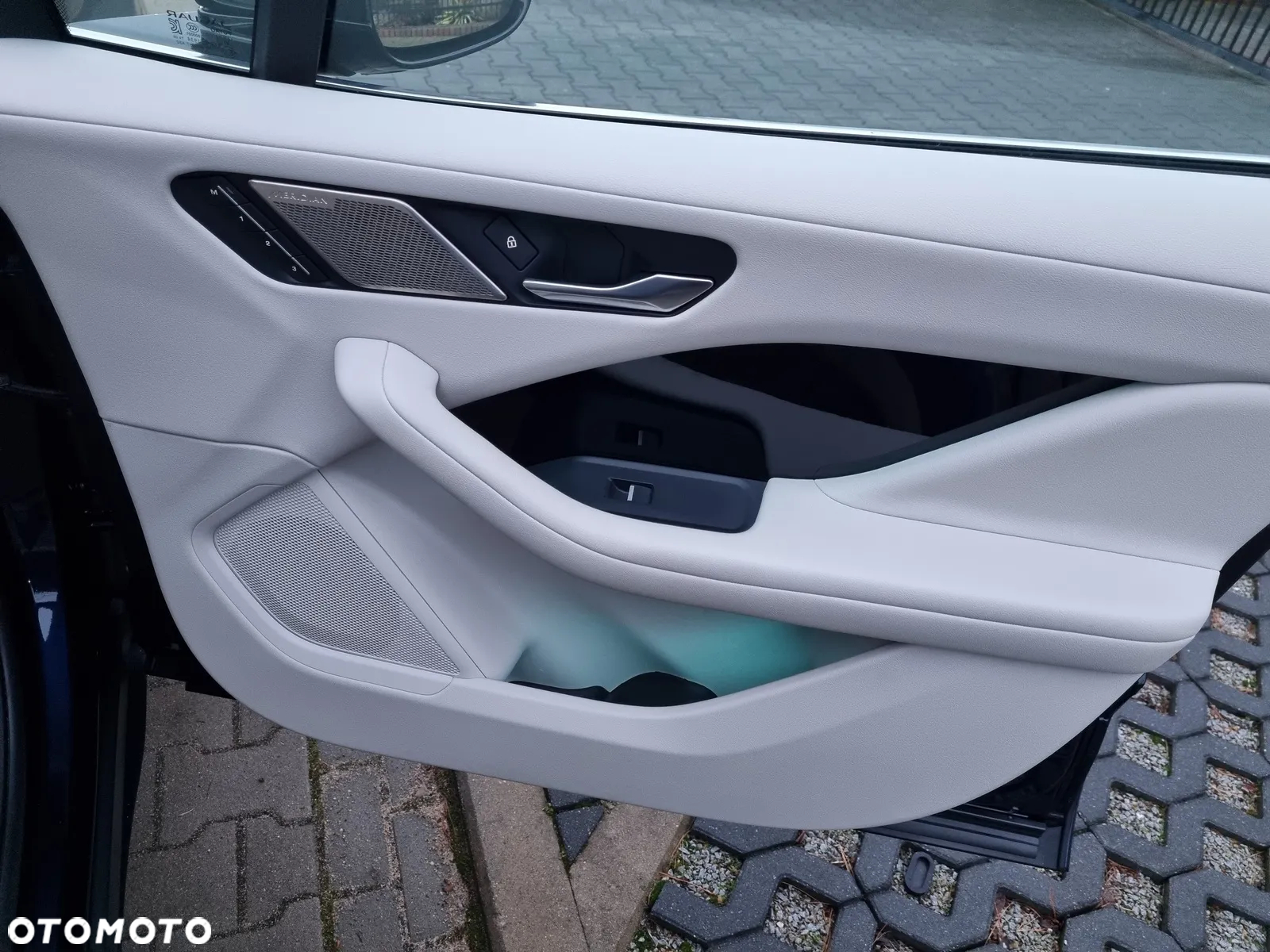 Jaguar I-Pace EV400 AWD S - 29