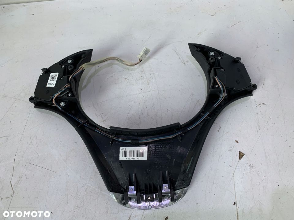 PRZYCISKI KIEROWNICY MULTIFUNKCJA BLENDA BMW E83 - 7