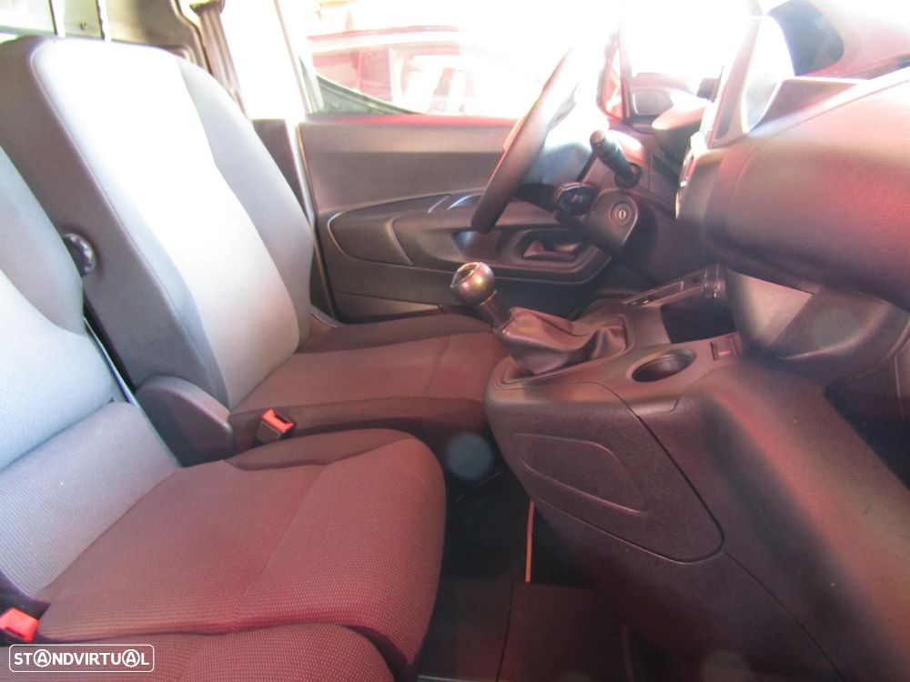 Peugeot Partner - 10