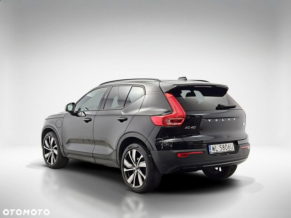 Volvo XC 40 T5 Plug-In Hybrid R-Design - 3