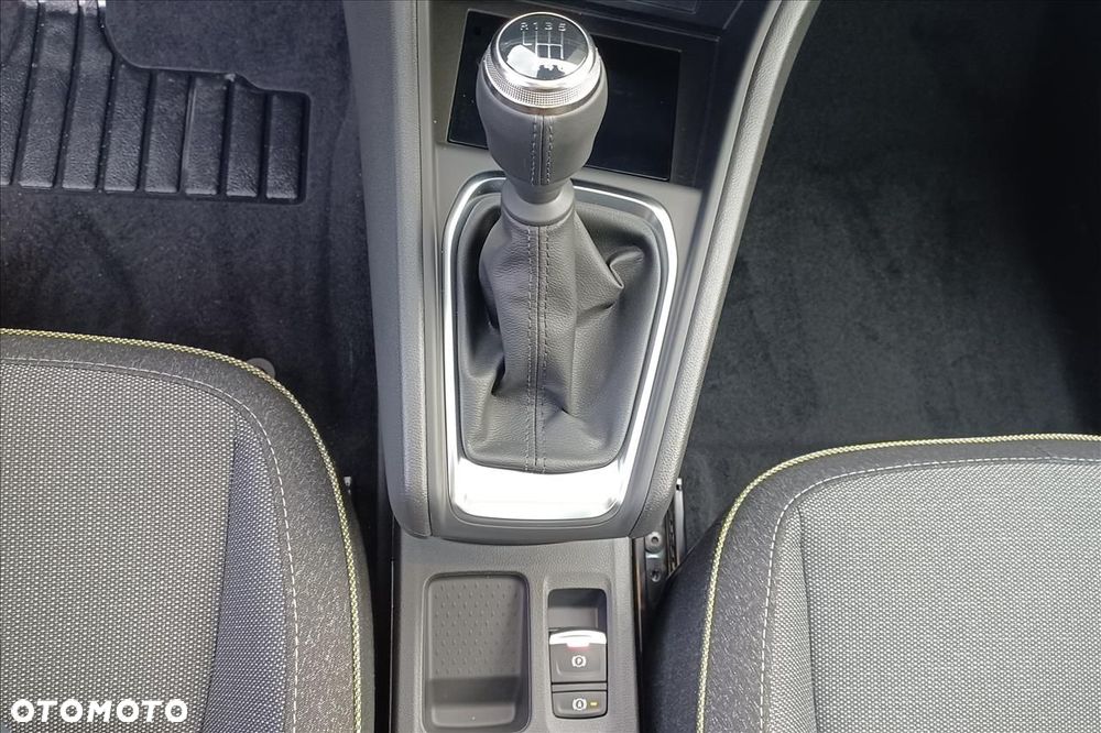 Renault Captur 1.0 TCe Techno - 10