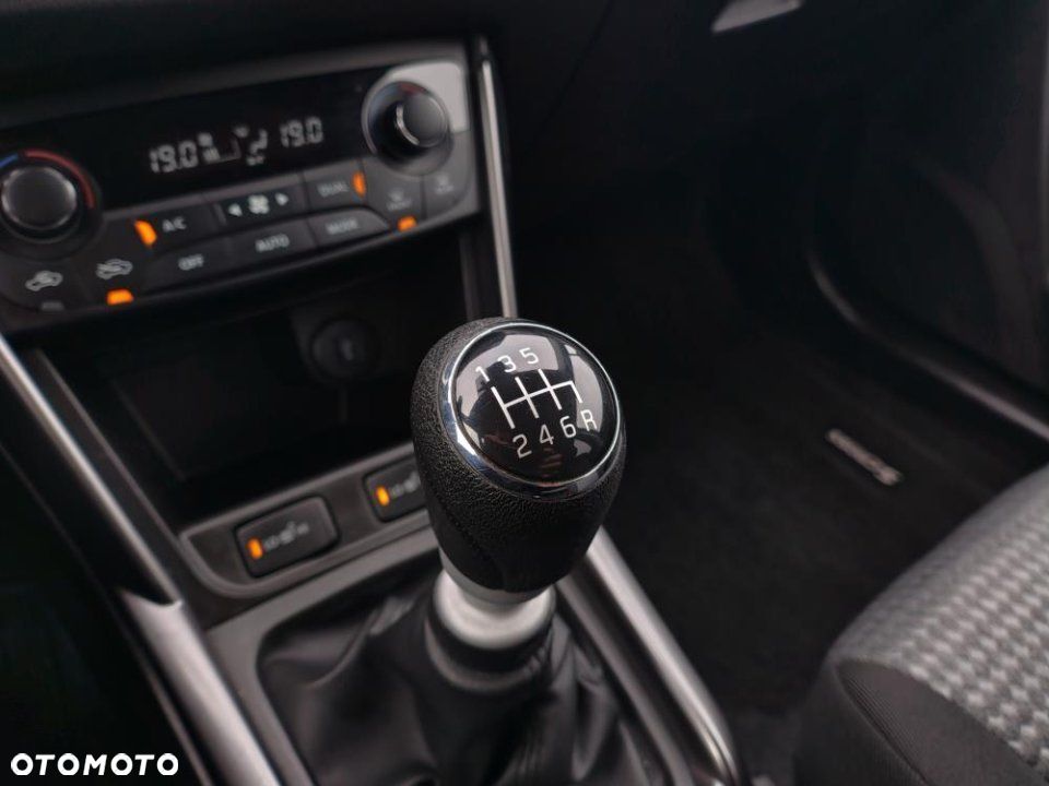Suzuki S-Cross - 25