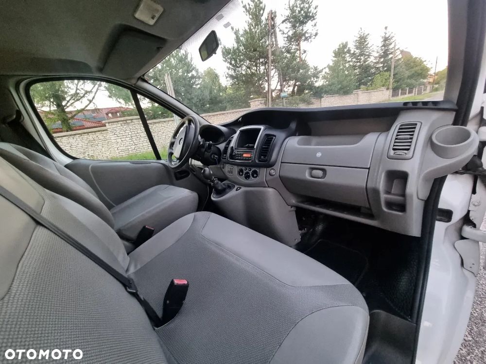Opel Vivaro - 4