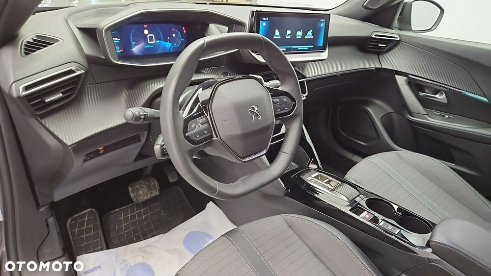 Peugeot 2008 1.2 PureTech Allure Pack S&S EAT8 - 9