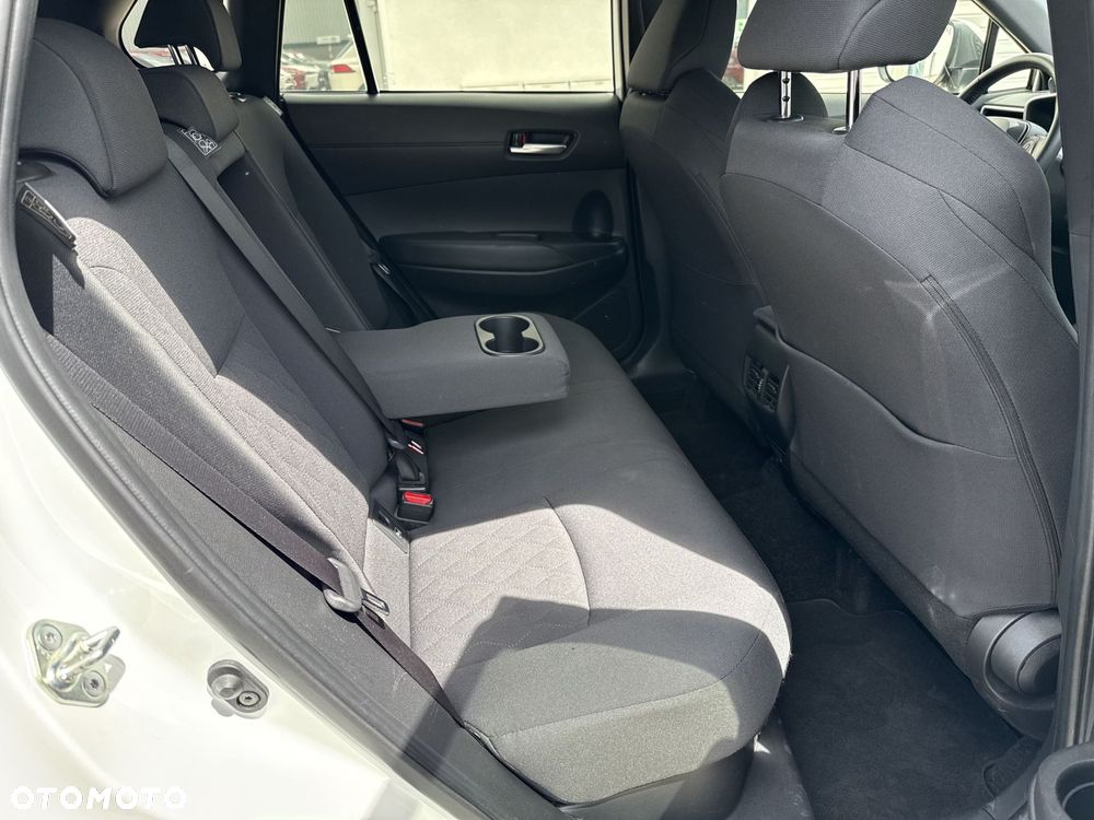 Toyota Corolla Cross - 8