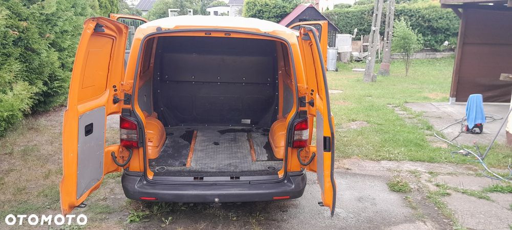Volkswagen Transporter - 12