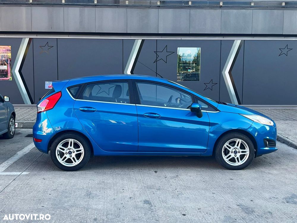 Ford Fiesta 1.0 EcoBoost S&S TITANIUM - 10