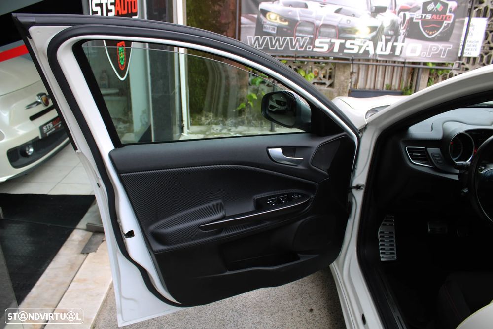 Alfa Romeo Giulietta 1.4 TB 16V Multiair TCT Sprint - 19