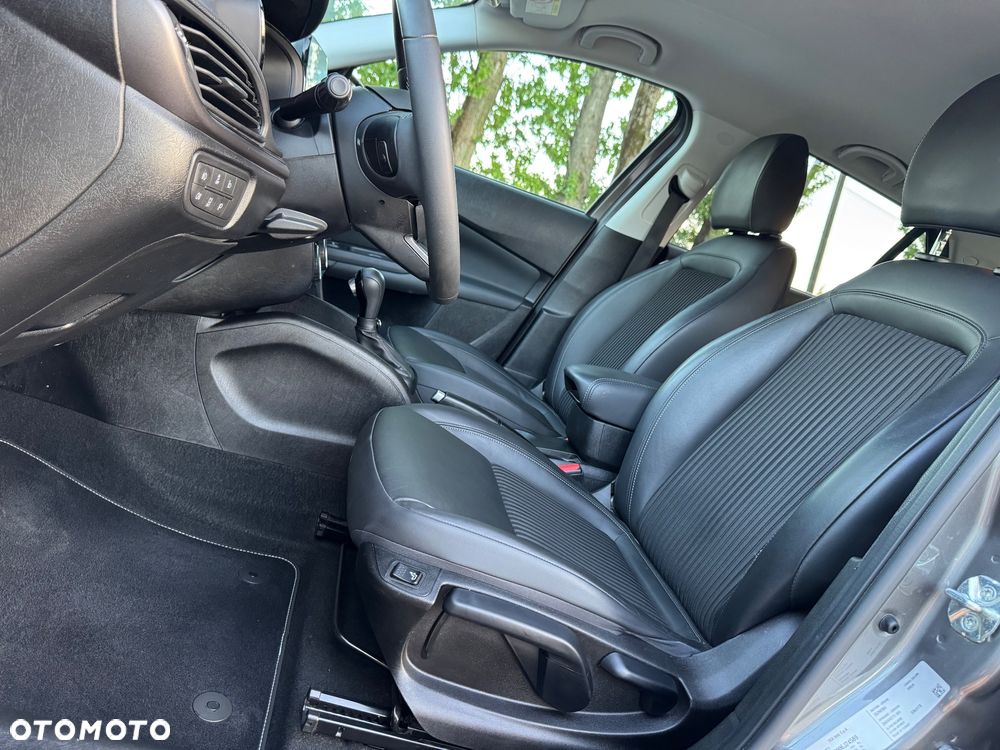 Fiat Tipo 1.6 MultiJet DCT Lounge - 18