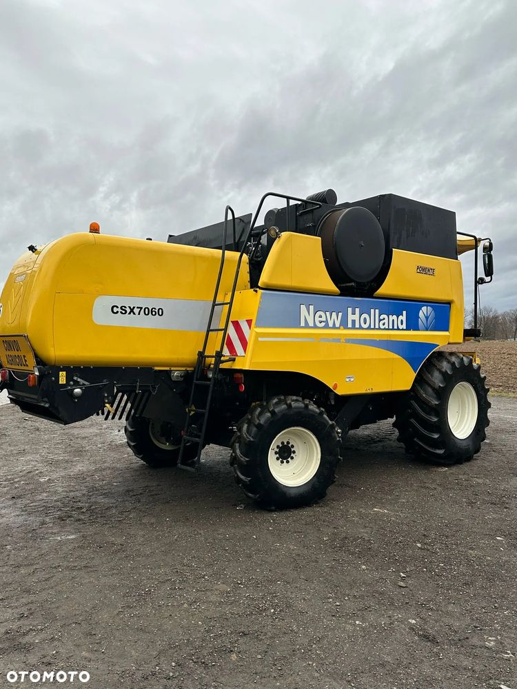 New Holland CSX 7060 - 2