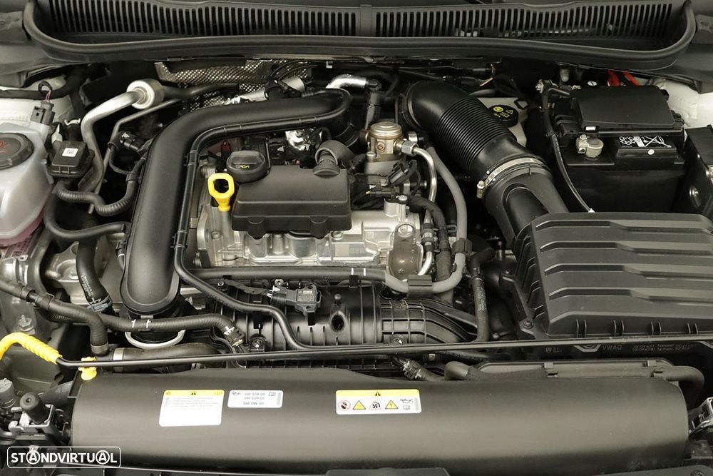 VW Taigo 1.0 TSI Urban DSG - 23