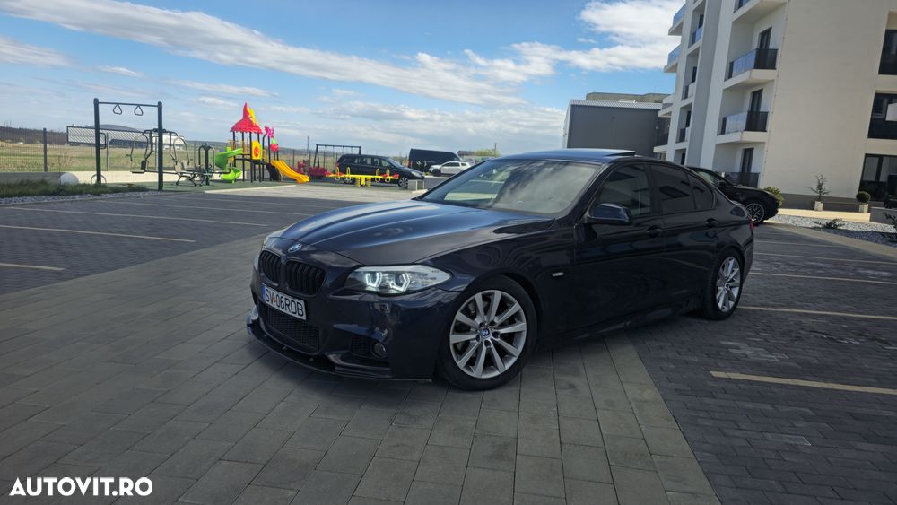 BMW Seria 5 520d Aut. - 11