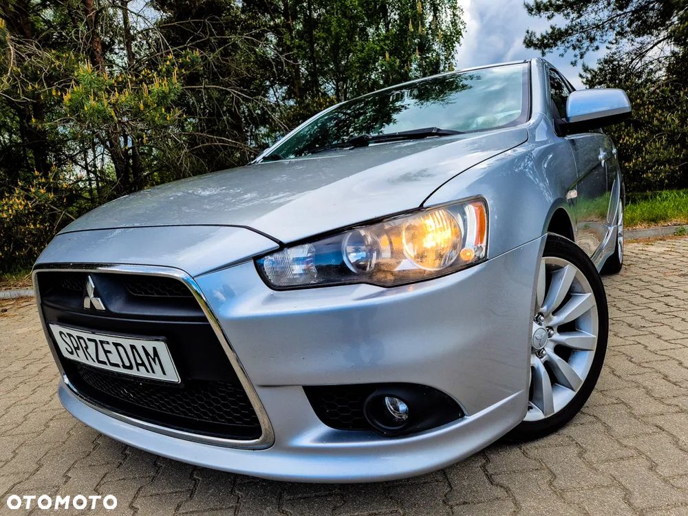 Mitsubishi Lancer 1.8 Intense - 12