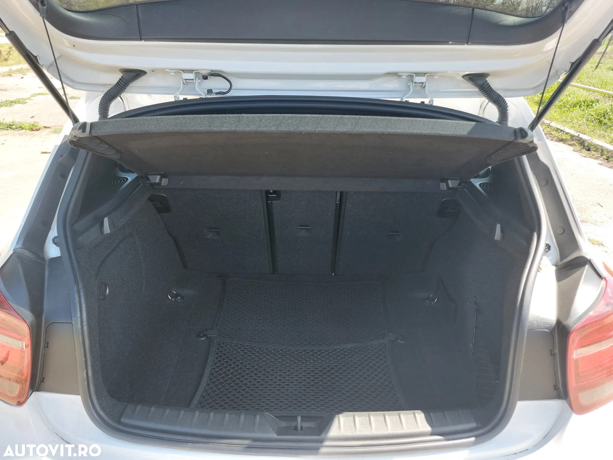 BMW Seria 1 118d Sport Line - 12