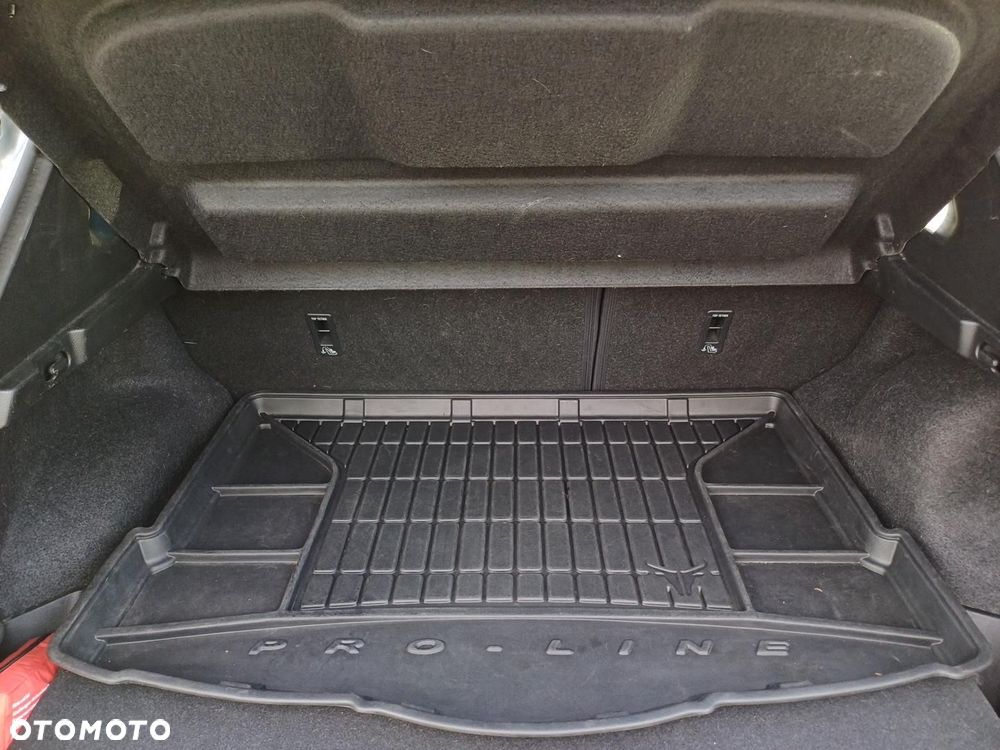 Nissan Qashqai 1.2 DIG-T N-Connecta - 11