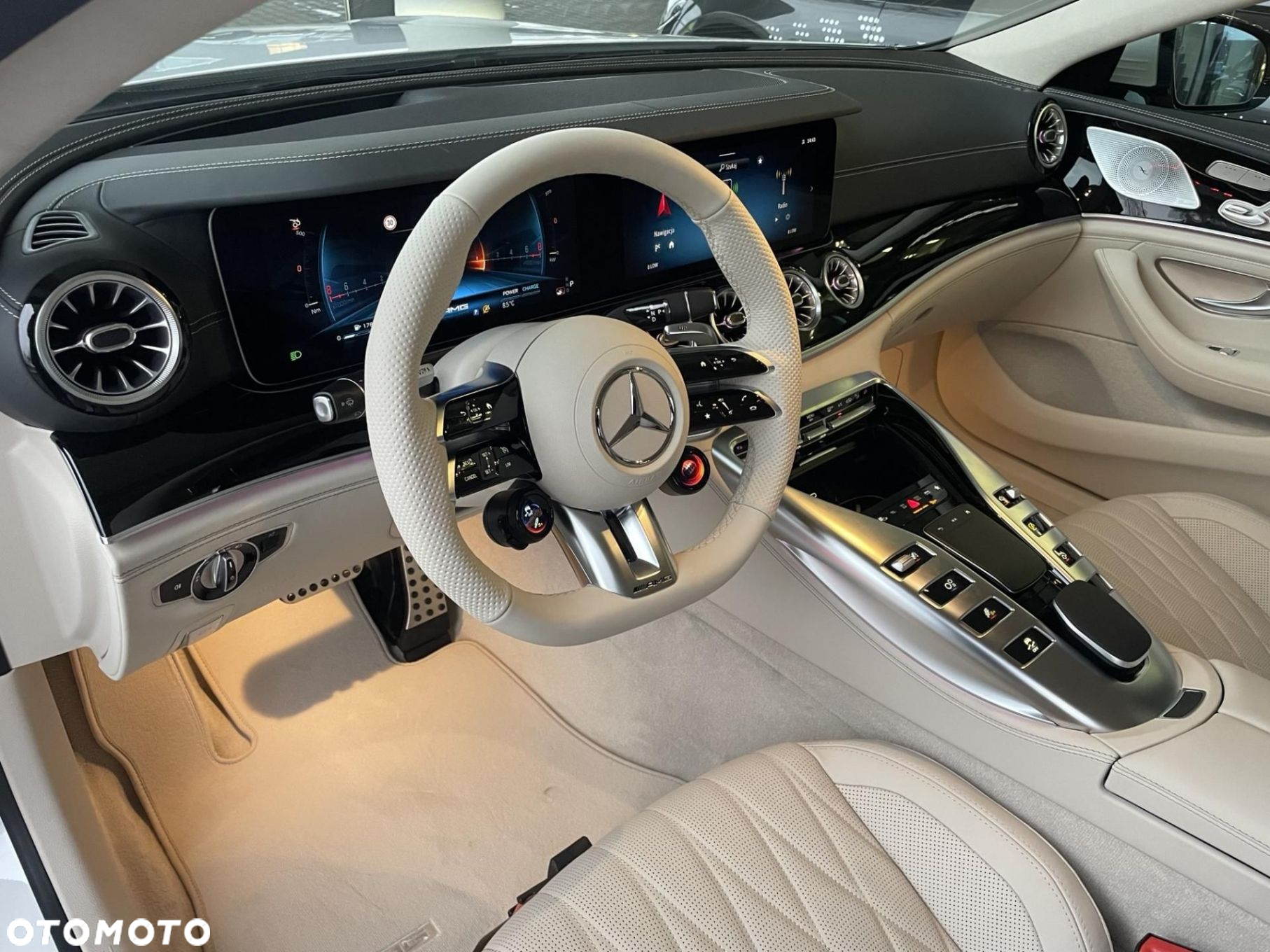 Mercedes-Benz AMG GT - 7