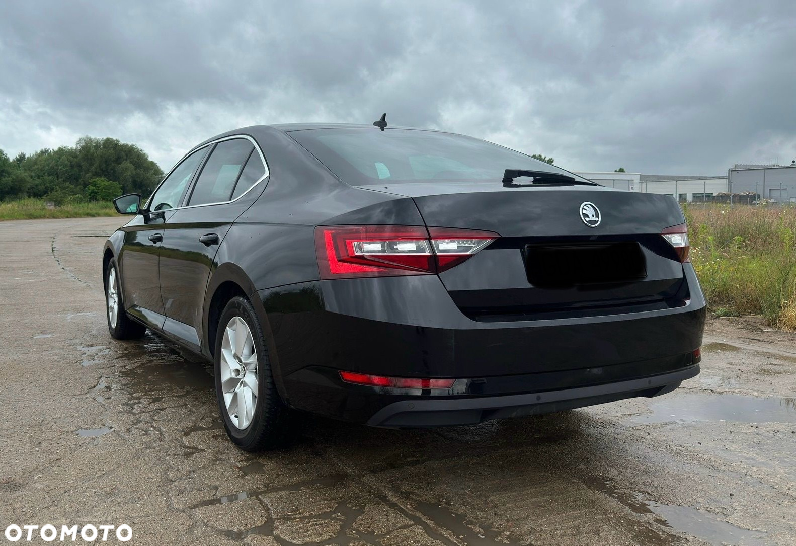 Skoda Superb 2.0 TDI SCR Ambition DSG - 6