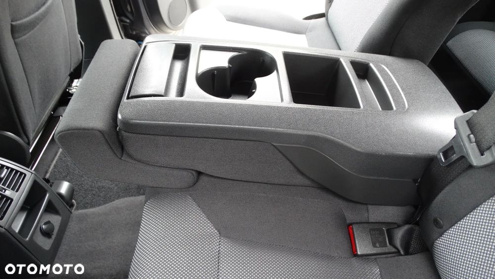 Opel Zafira - 12