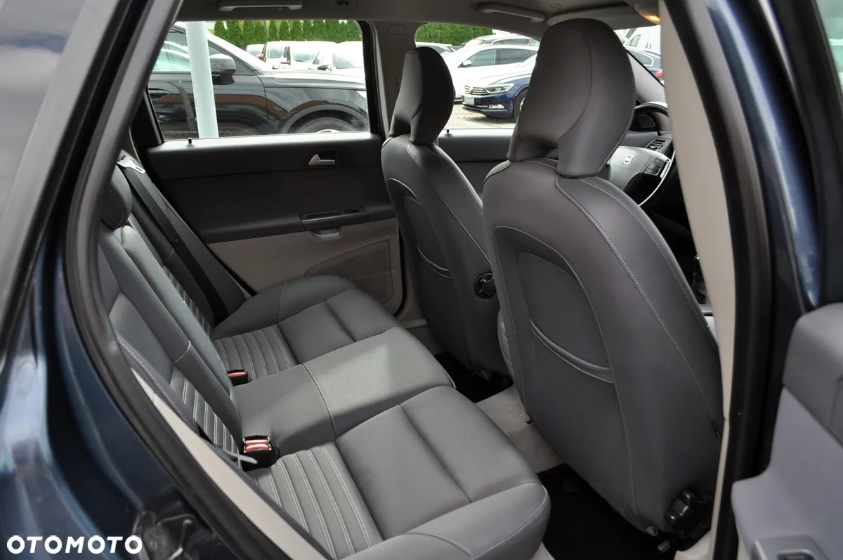 Volvo V50 1.6D DRIVe Kinetic - 31