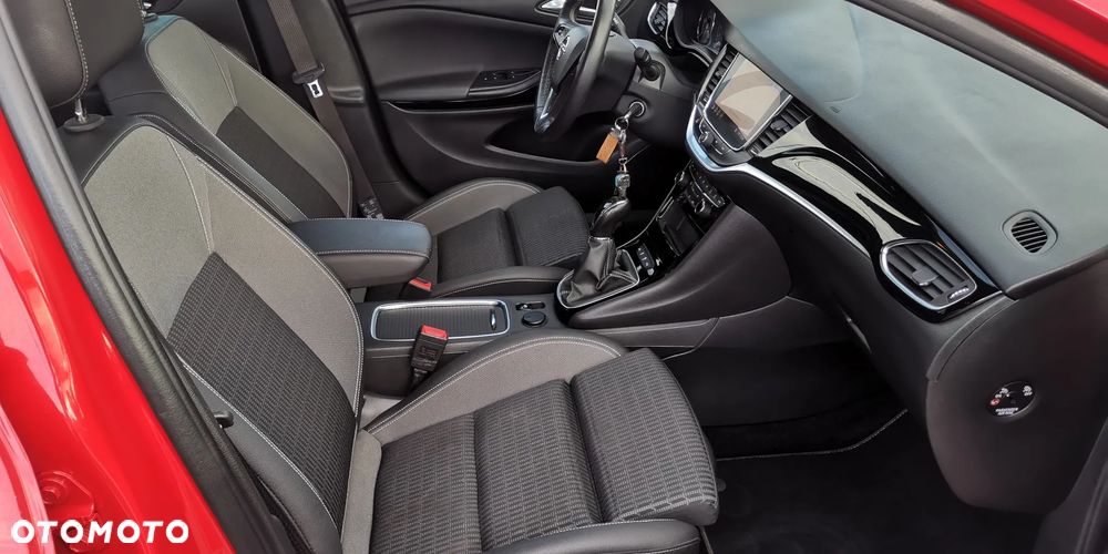 Opel Astra 1.2 Turbo GS Line - 26