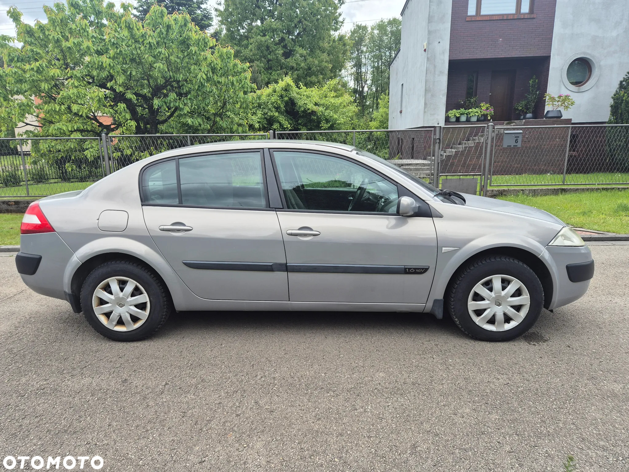 Renault Megane II 1.6 Confort Dynamique - 9