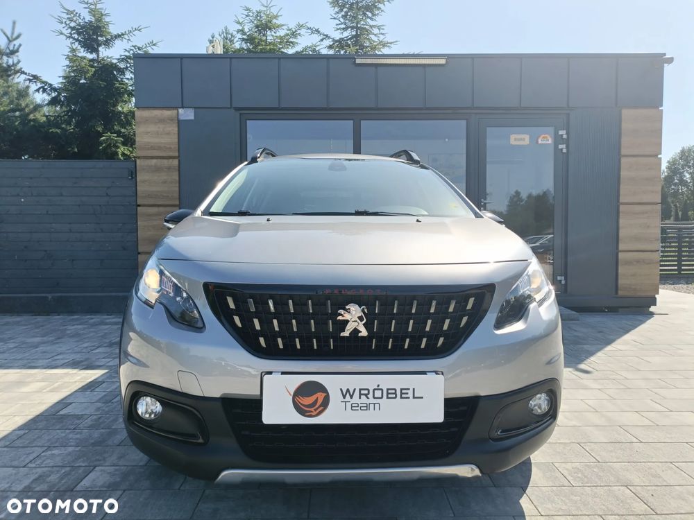 Peugeot 2008 - 4