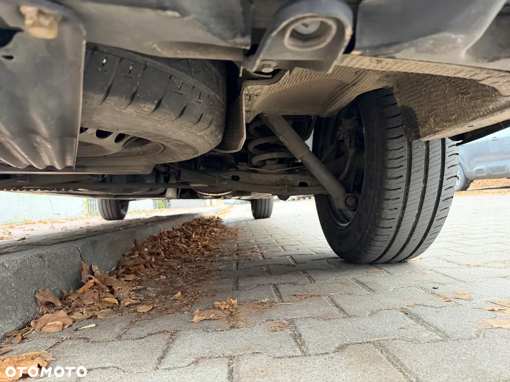 Volkswagen Transporter - 8