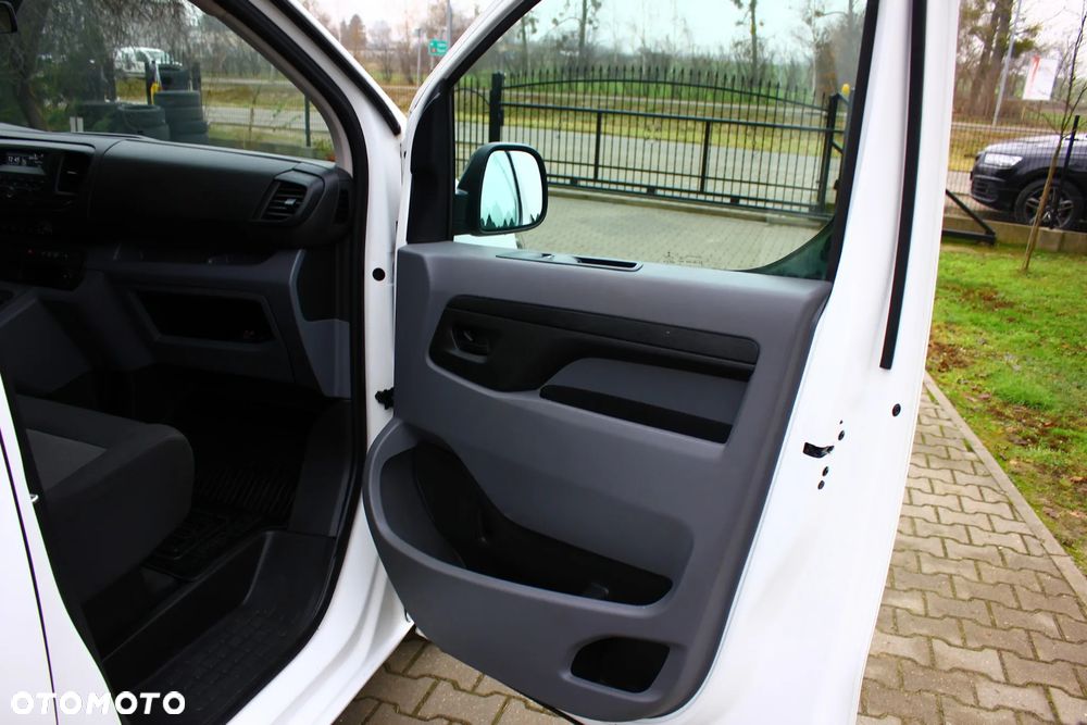 Toyota ProAce D-4D Long 3,0t Mobilny Life - 33