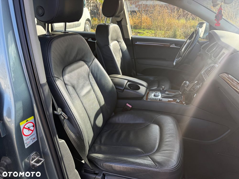 Audi Q7 - 8