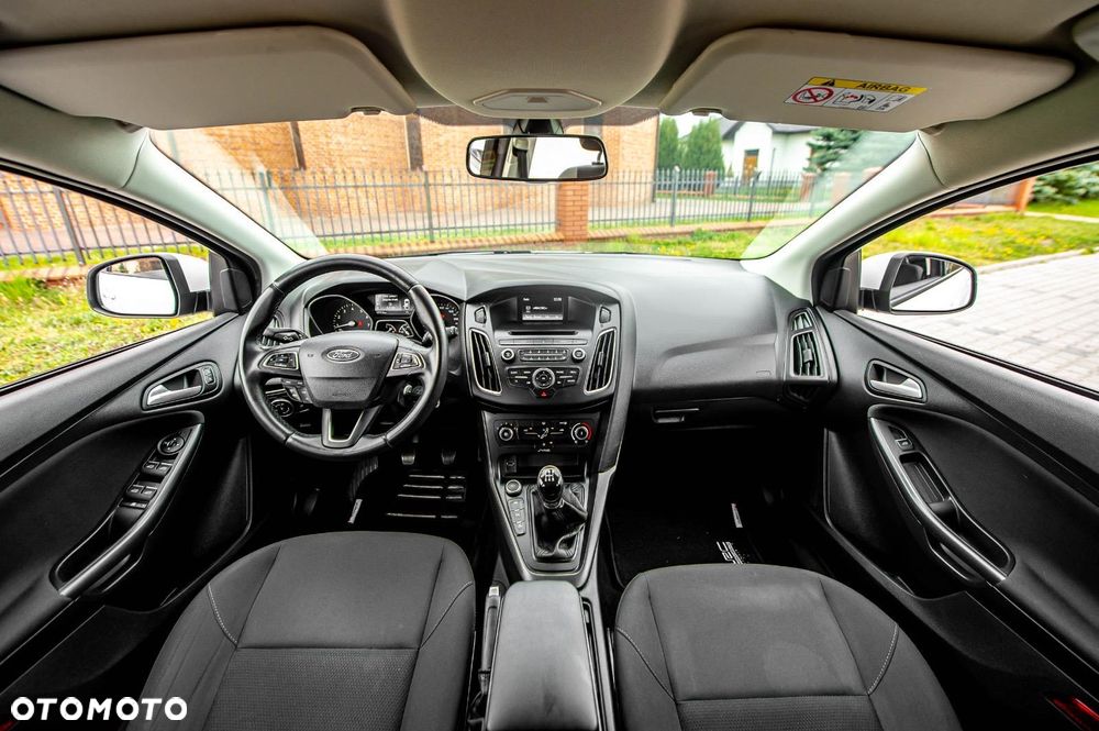 Ford Focus 1.0 EcoBoost Edition Start - 33