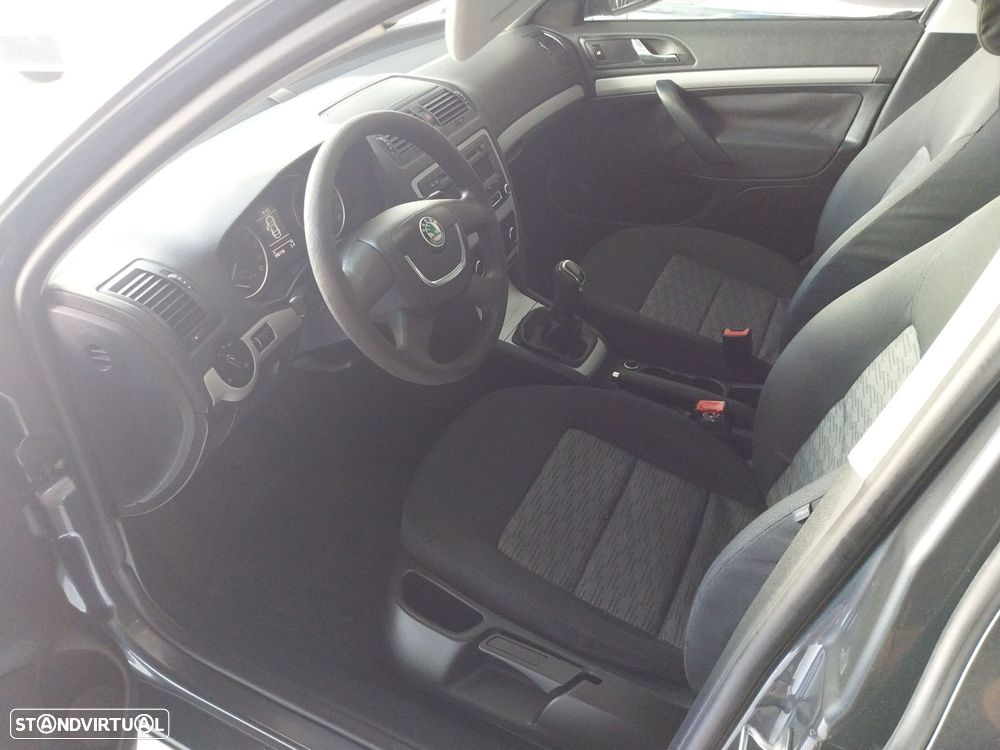 Skoda Octavia Break 1.6 TDi Ambition - 6