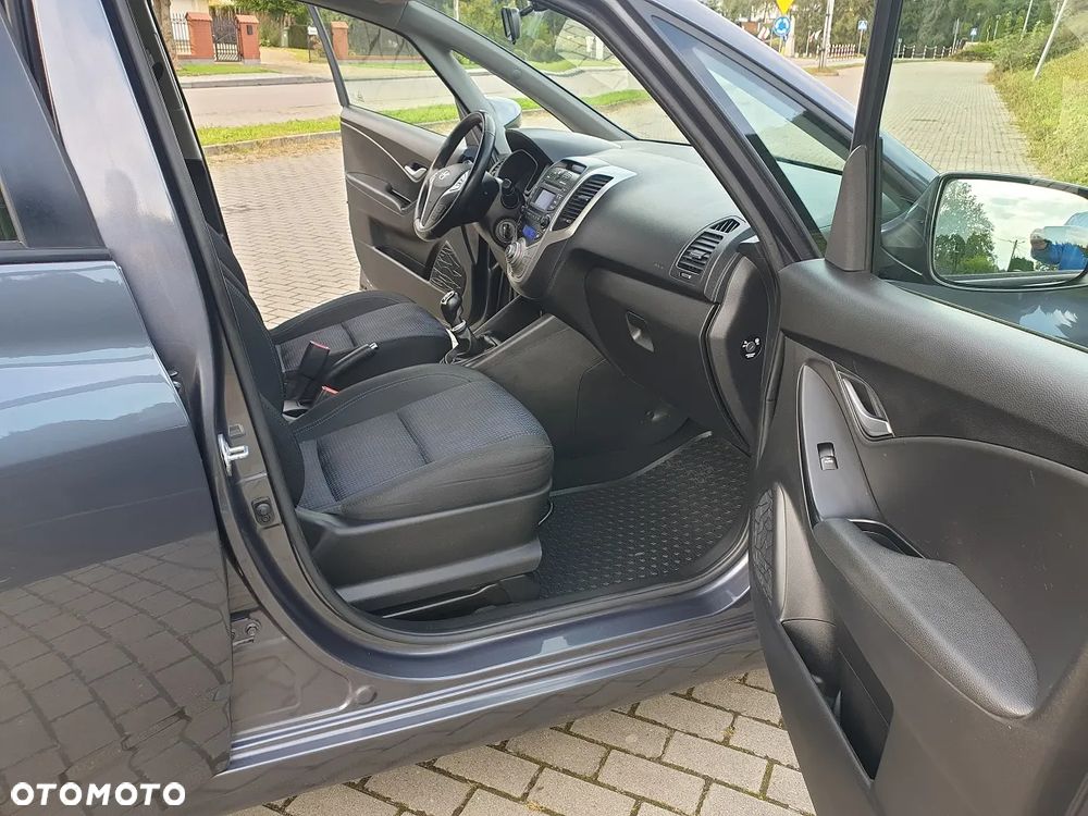 Hyundai ix20 1.4 Edition 20 - 21