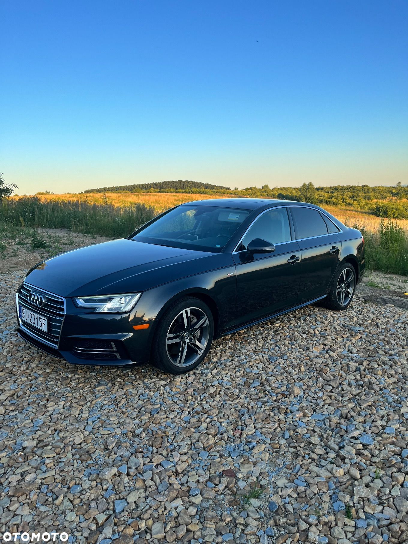 Audi A4 2.0 TFSI Quattro Design S tronic - 1