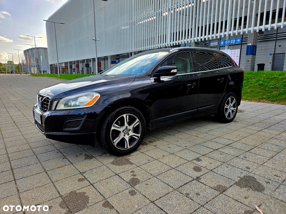 Volvo XC 60 DRIVe Momentum - 3