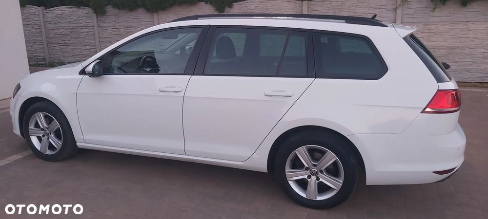 Volkswagen Golf 2.0 BlueTDI DSG Comfortline - 8